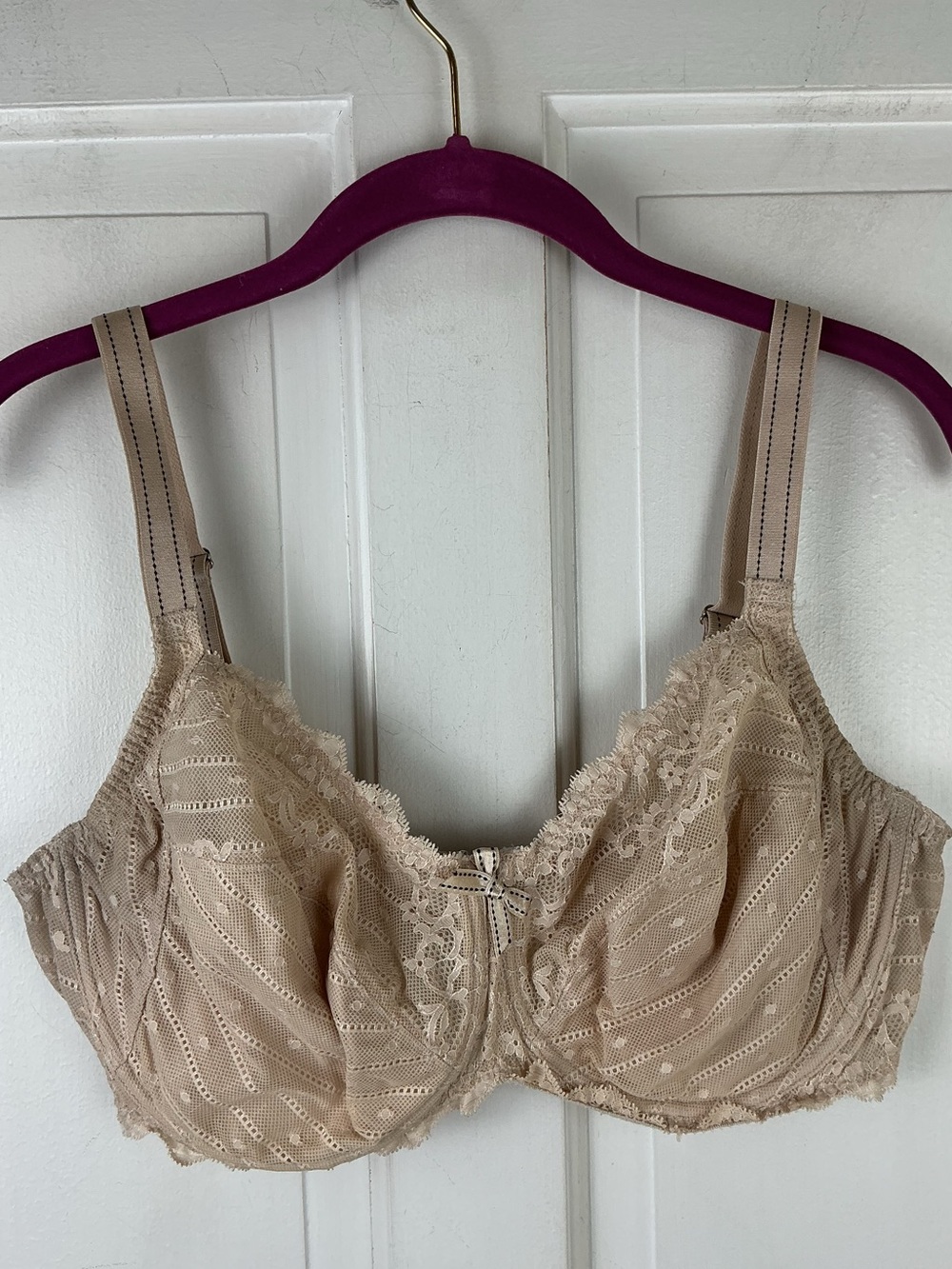 Chantelle Rive Gauche 38DDD Full Coverage Unlined Lace Underwire Bra Cream Black